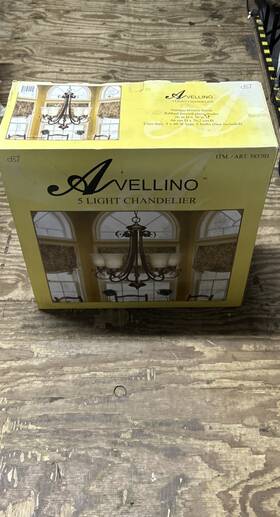 583701 Avellino Dsi Antique Bronze Finish 5 Light Chandelier 26 Inch Diameter X 30 Broken