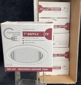 285-657 Commercial Electric 7 Inch White Baffle Set Of 6 Recessed Light Trim T9 Brand New