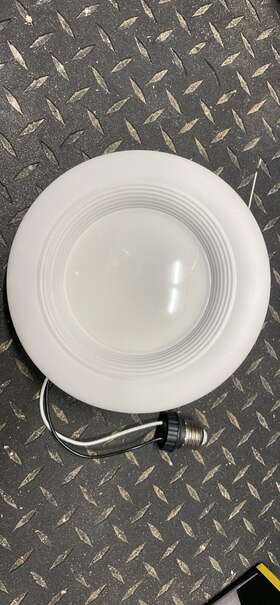 1002 Eco-smart 936 732 8 Pack Ecosmart 10-watt 5000k Daylight Led 6 Inch Recessed Trim Dimmable