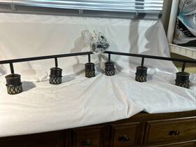 Globe Electric 058219590867 59086 Kearney 6-light Foldable Track Lighting Oil Rubbed Bronze