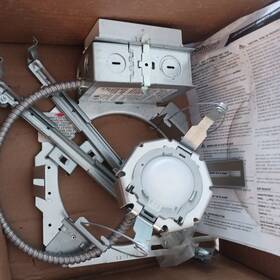 20-mvolt-gz10-wl-hsg Lithonia 193048380149 Lighting Ldn6 40/20 Mvolt Gz10 Hsg Led New Const Downlight Housing