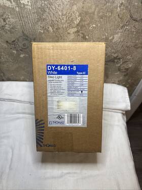 Dy-6401-8 Thomas Lighting 020389991348 New White Step Light Nib