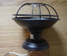 T7011cu-ob Very Industrial/country-style Ceiling Light Fixture Brown Metal Good Condition