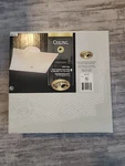 Hampton Bay Ceiling Light 585 920 White. Fixed Price $17.99.