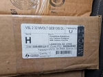 Lithonia Vsl 32 Mvolt Geb 10ISDL Flourescent Light Fixtures New In Boxes. Fixed Price $100.00.