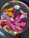 Hand Blown Glass Dynasty Gallery Heirloom Pink Flower Butterfly & Led Light Base. Fixed Price $24.99.