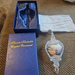 Thomas Kinkade Crystal Ornament 2009 New Box 6" Tall Certificate Enclosed. Fixed Price $22.99.