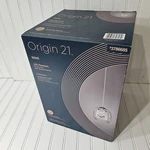New Origin 21 Led Pendant Light Remi Chrome Finish Clear Glass Globe Nib. Fixed Price $58.03.