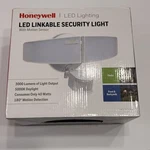Honeywell Led Lighting Linkable Security With Motion Sensor Daylight. Fixed Price $49.95.