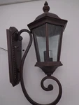 Wakefield 1-LIGHT Outdoor Wall Lantern Walnut Patina Savoy House. Fixed Price $25.00.
