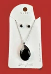 Laura Janelle Swarovski Crystal Set Necklace W/pendant & Earrings Nip. Fixed Price $144.99.