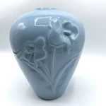 Haeger Pottery Light Blue Iris Vase Vintage 1986 Label Elegant Usa SHELF255. Fixed Price $36.10.