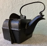 Antique Pat. 1869 S. Spoor's Wood Stove Store Cast Iron Kettle Troy New York Usa. Fixed Price $345.01.